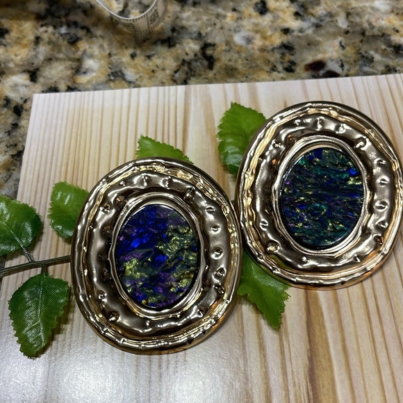 Round Statement Earrings - Picture 12 of 13